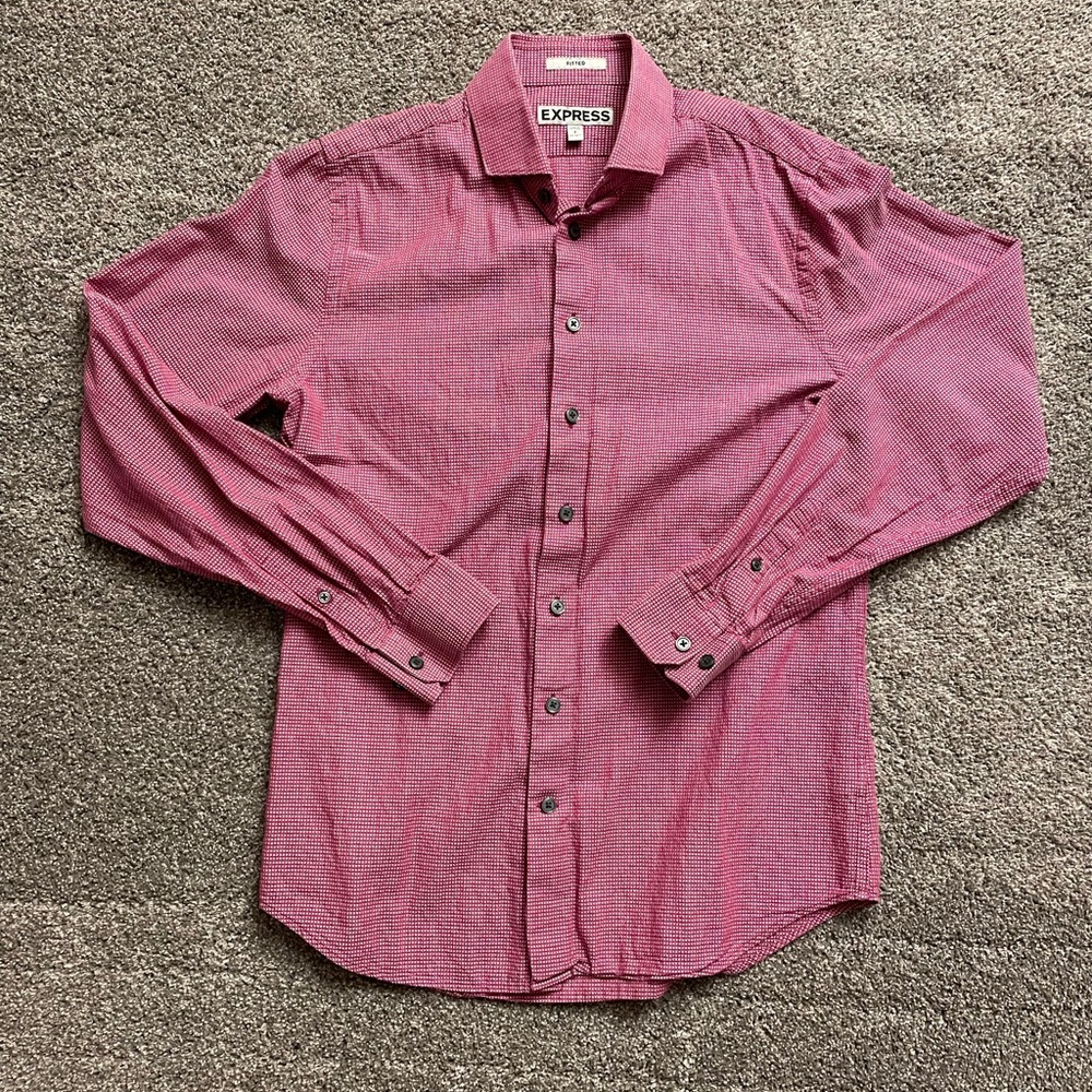 Men’s Express Fitted Red Patterned Shirt Size Small 14-14.5